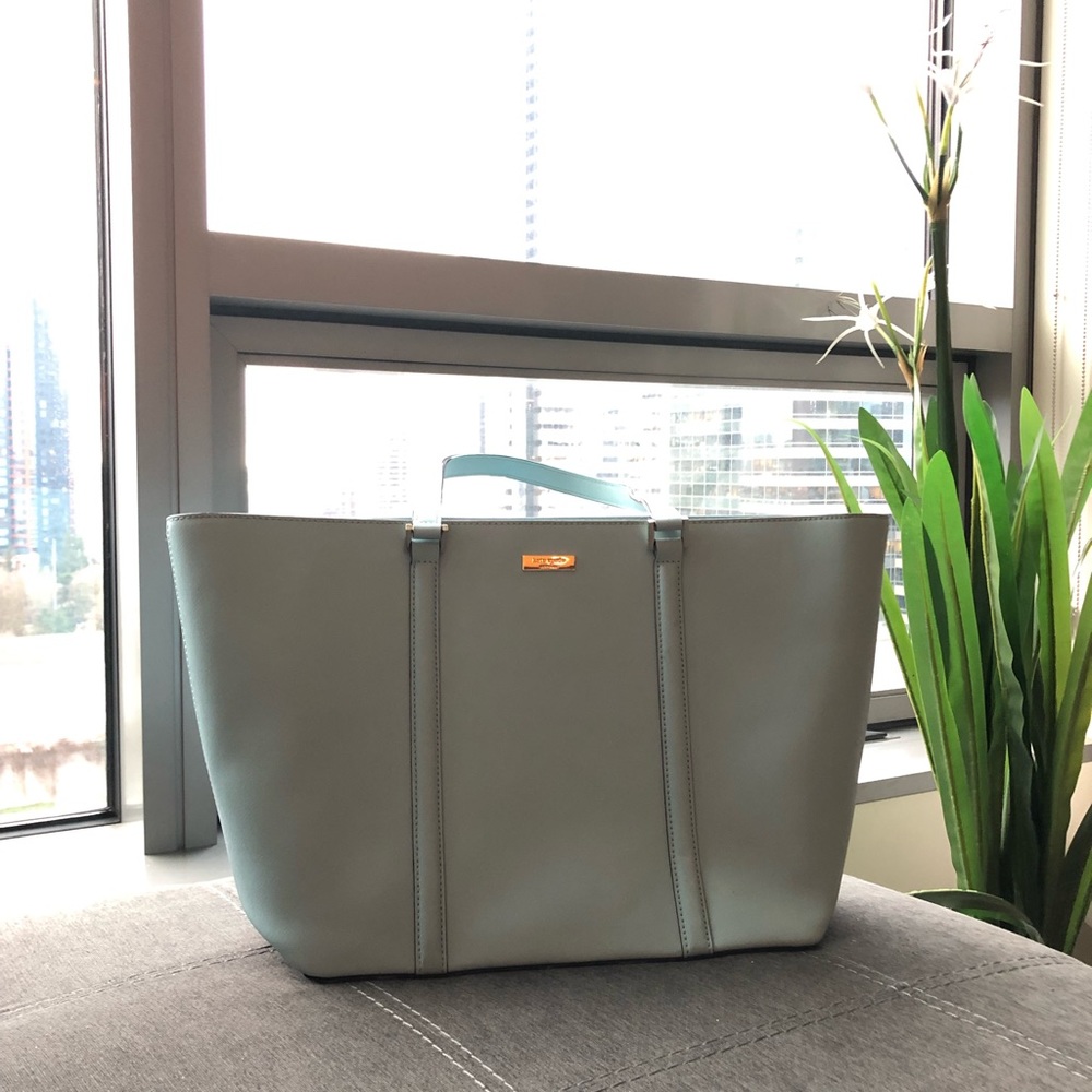 Beautiful baby blue oversized Kate Spade tote!